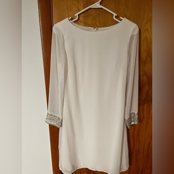 DB Studio Long sleeve white dress with beaded cuffs - Picture 4 of 5